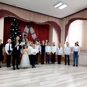 Iarna – anotimpul  cadourilor și mirosului de gutuie