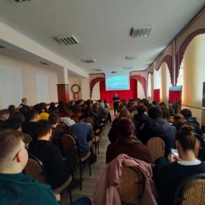 Orientarea profesională reprezintă dirijarea unui adolescent sau adult spre meseria sau profesia care i se potriveşte cel mai bine