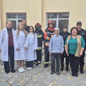 Сегодня, в нашем лицее прошла комплексная тренировка по гражданской защите: проверка готовности и взаимодействие служб